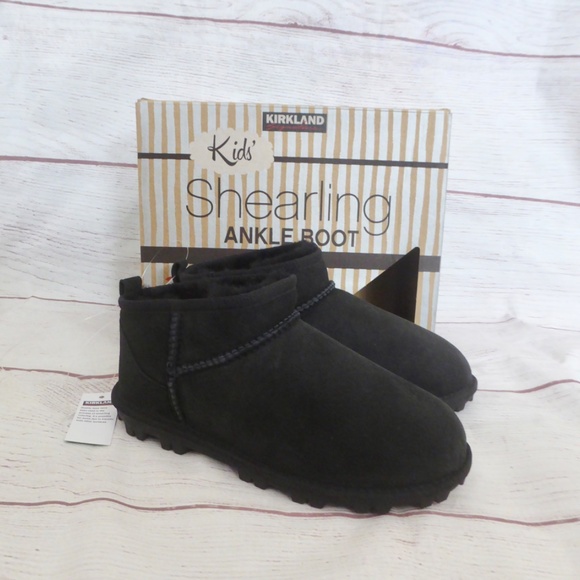 Kirkland Kids' Shearling Suede Mini Short Ankle Boots Black NEW - Picture 1 of 8